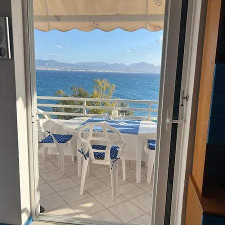 Atlas Apartment With Private Beach And Seaview Blue Loutráki Extérieur photo