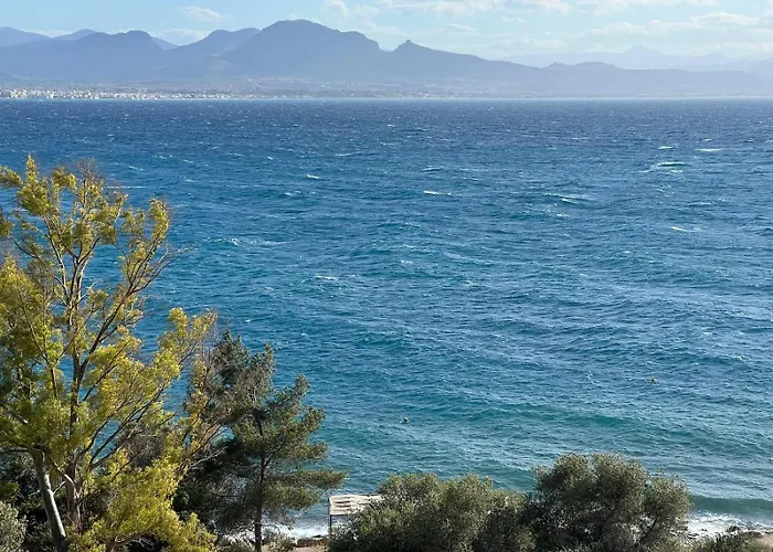 Atlas Apartment With Private Beach And Seaview Blue