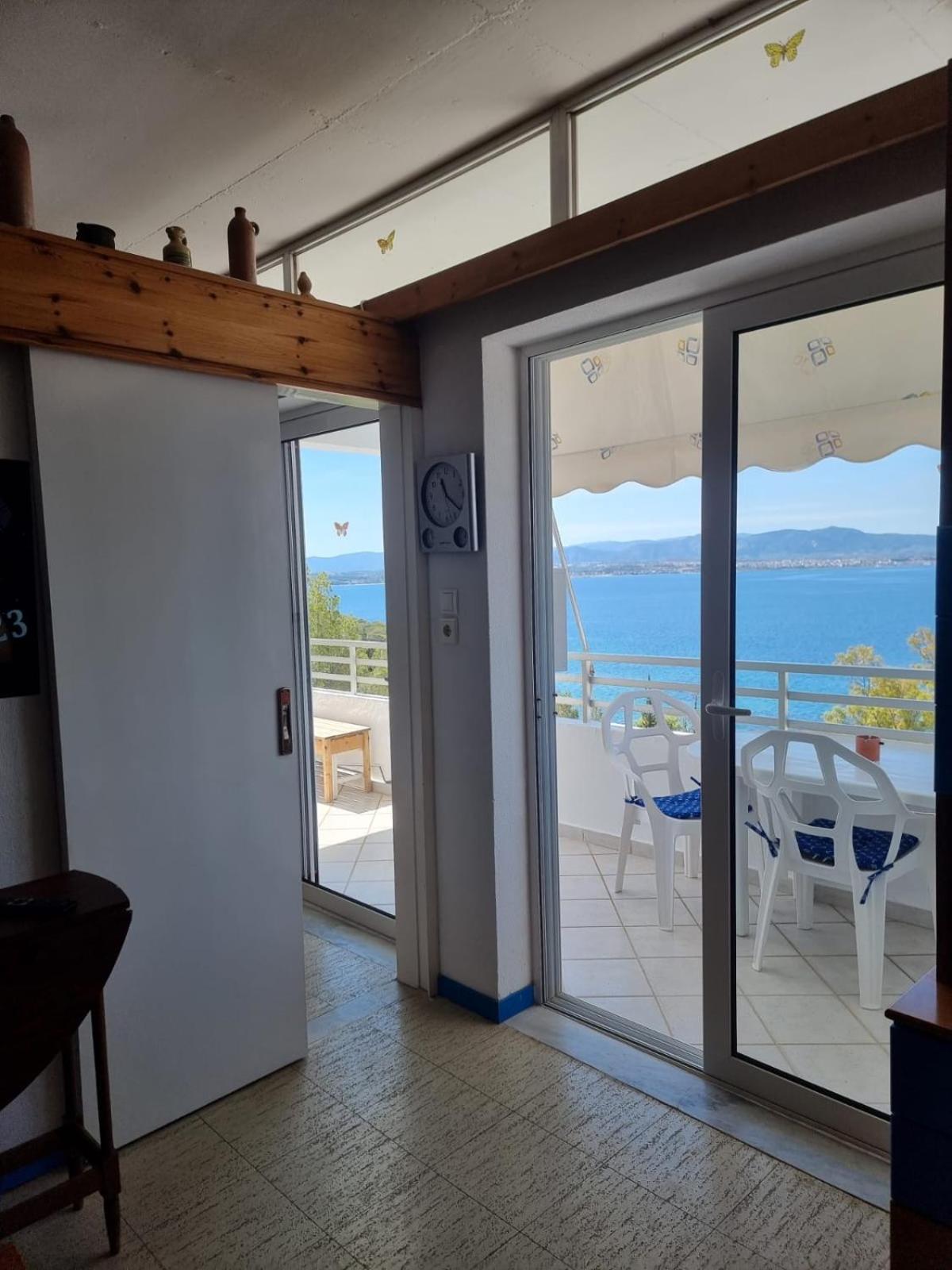 Atlas With Private And Seaview Blue * Loutraki (Corinthia)