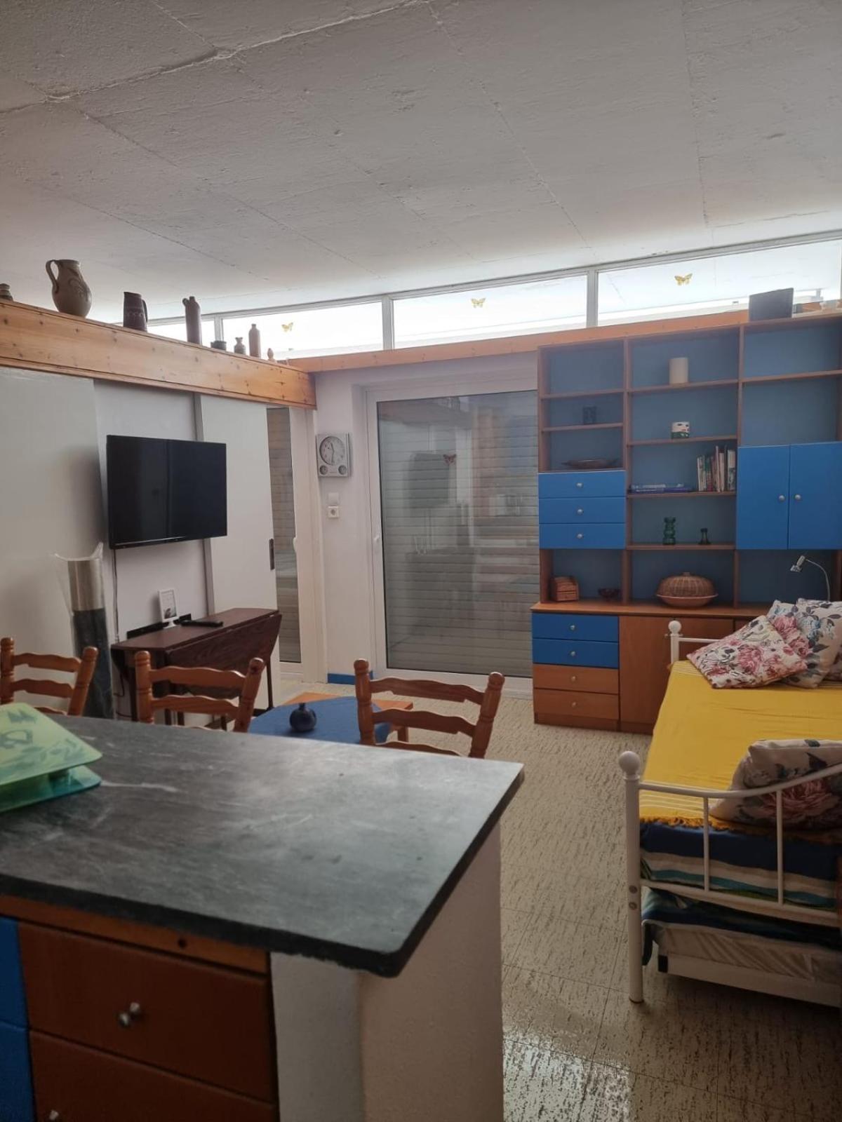 Апартаменты Atlas With Private And Seaview Blue *